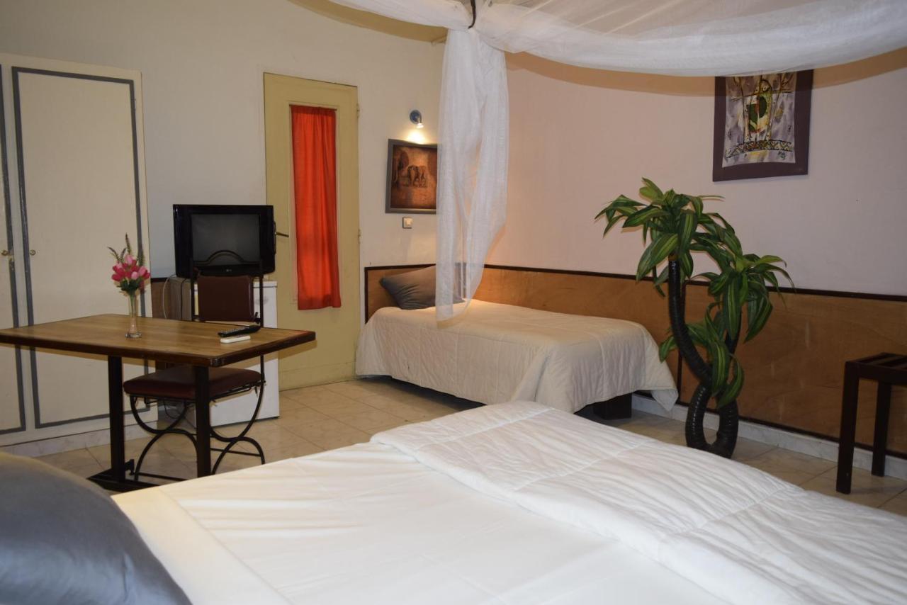 Fana Hotel Dakar Exterior photo