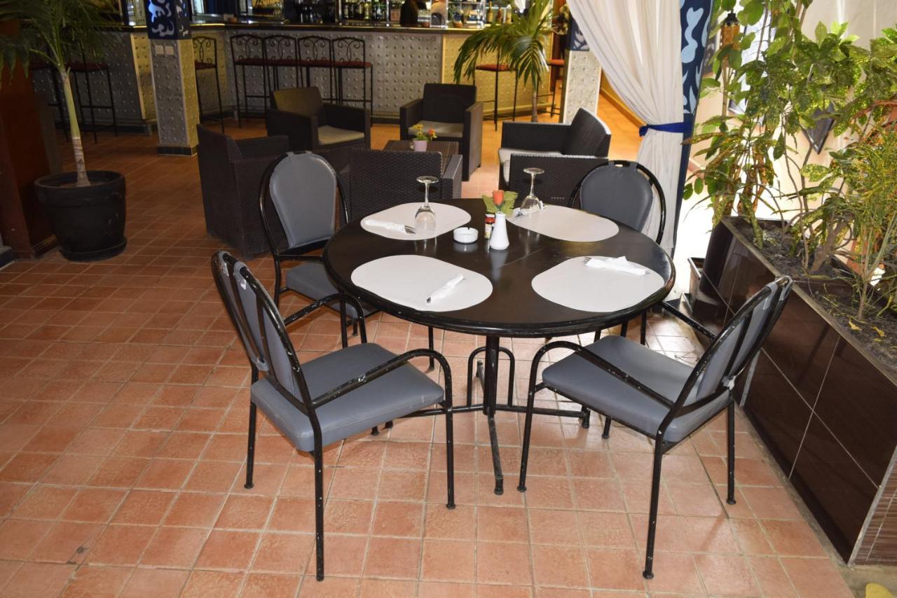 Fana Hotel Dakar Exterior photo